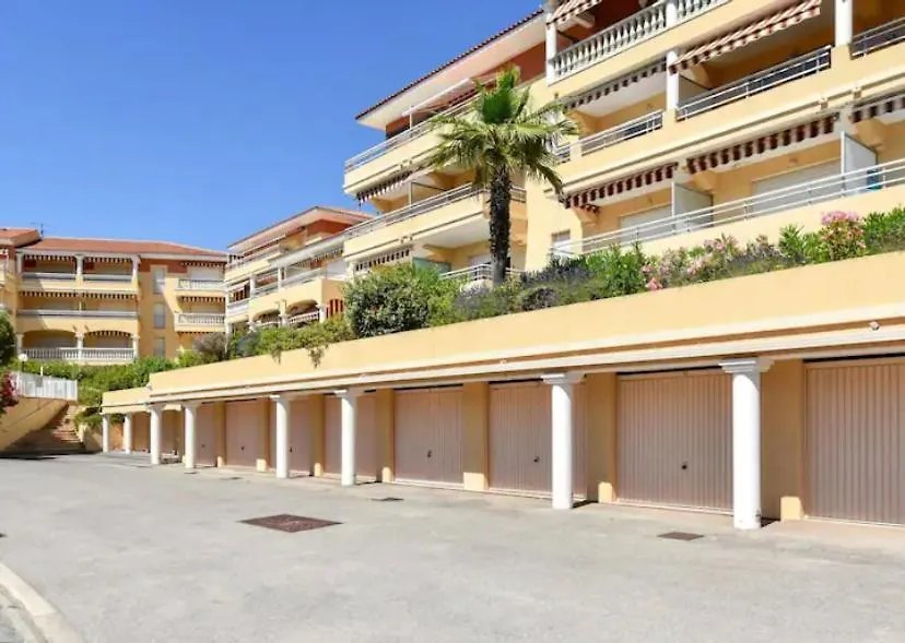 شقة Studio Climatise Avec Piscine Saint-Raphaël فرنسا
